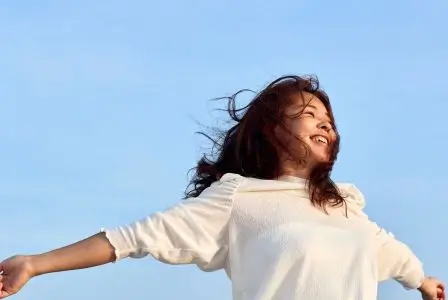 How to Prime Your Mind for Optimism