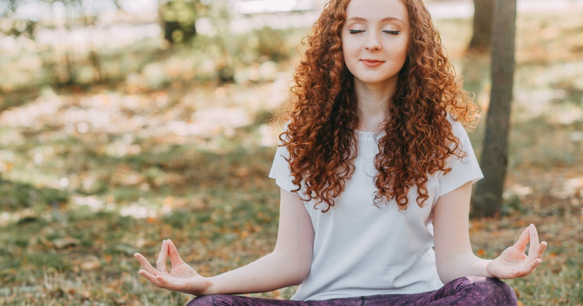 How to Build Emotional Resilience Through Daily Micro-Practices