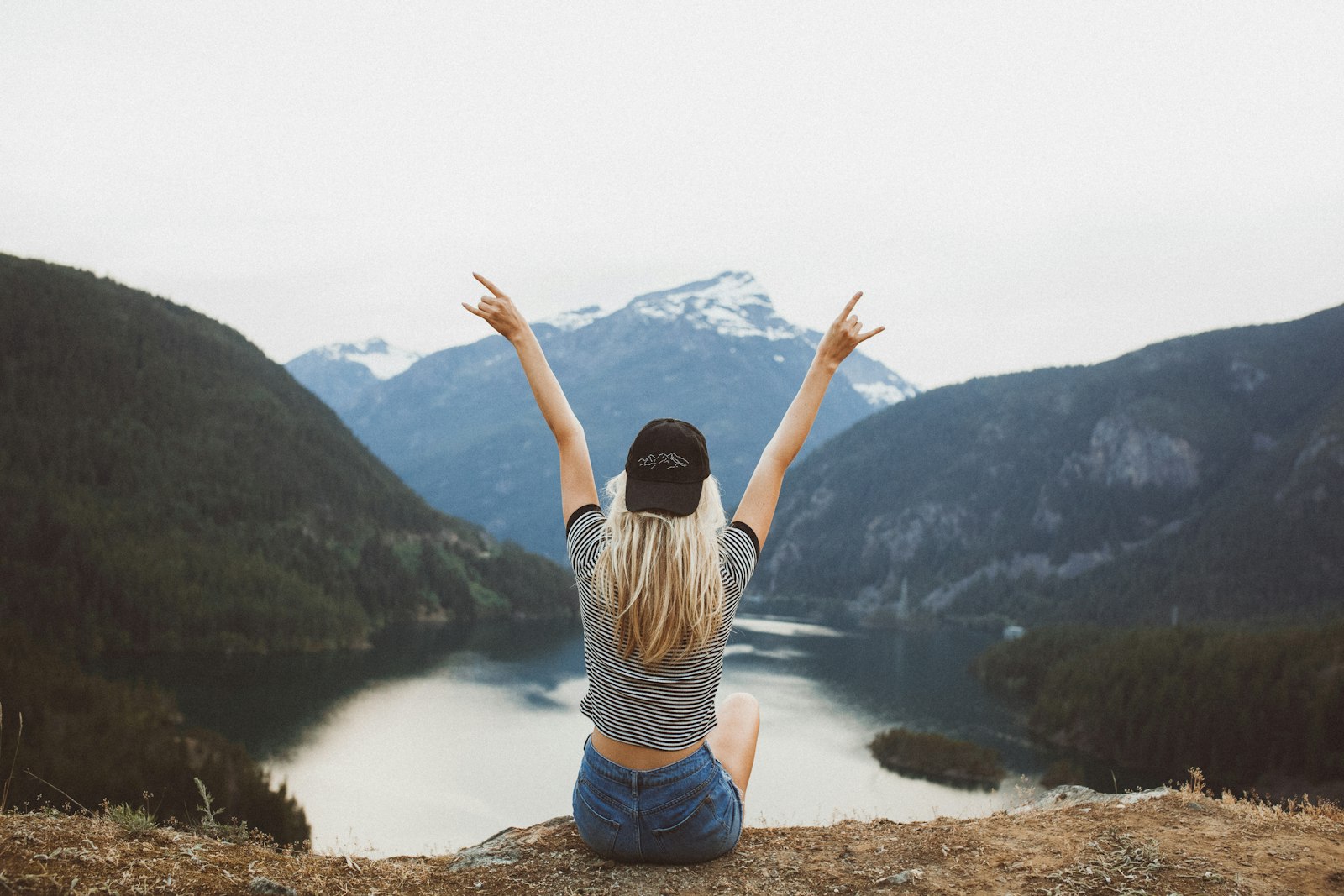 Seasonal Wellness Reset: How to Transition Gracefully into Summer