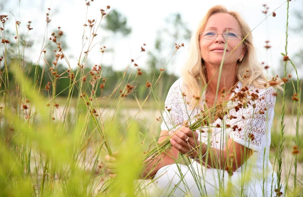 7 Ways I Fight Menopause Fatigue and Low Energy (Vegan, Caffeine-Free)
