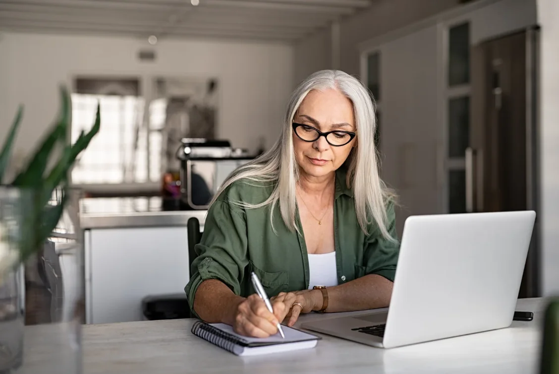 Midlife Burnout: Why Perimenopause Makes It Hit Harder (and What Helped Me Come Back)